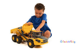 Bruder Volvo A60H háromtengelyes dömper (02455)